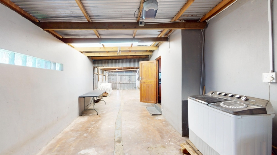 3 Bedroom Property for Sale in Bishop Lavis Western Cape